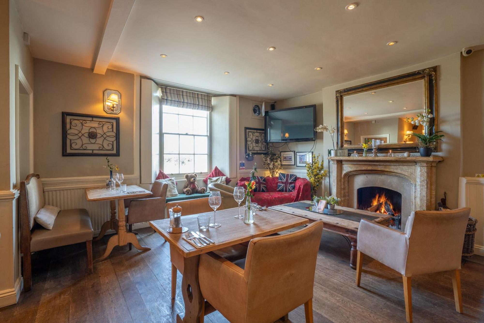 The Bedingfeld Arms Oxborough Exterior foto