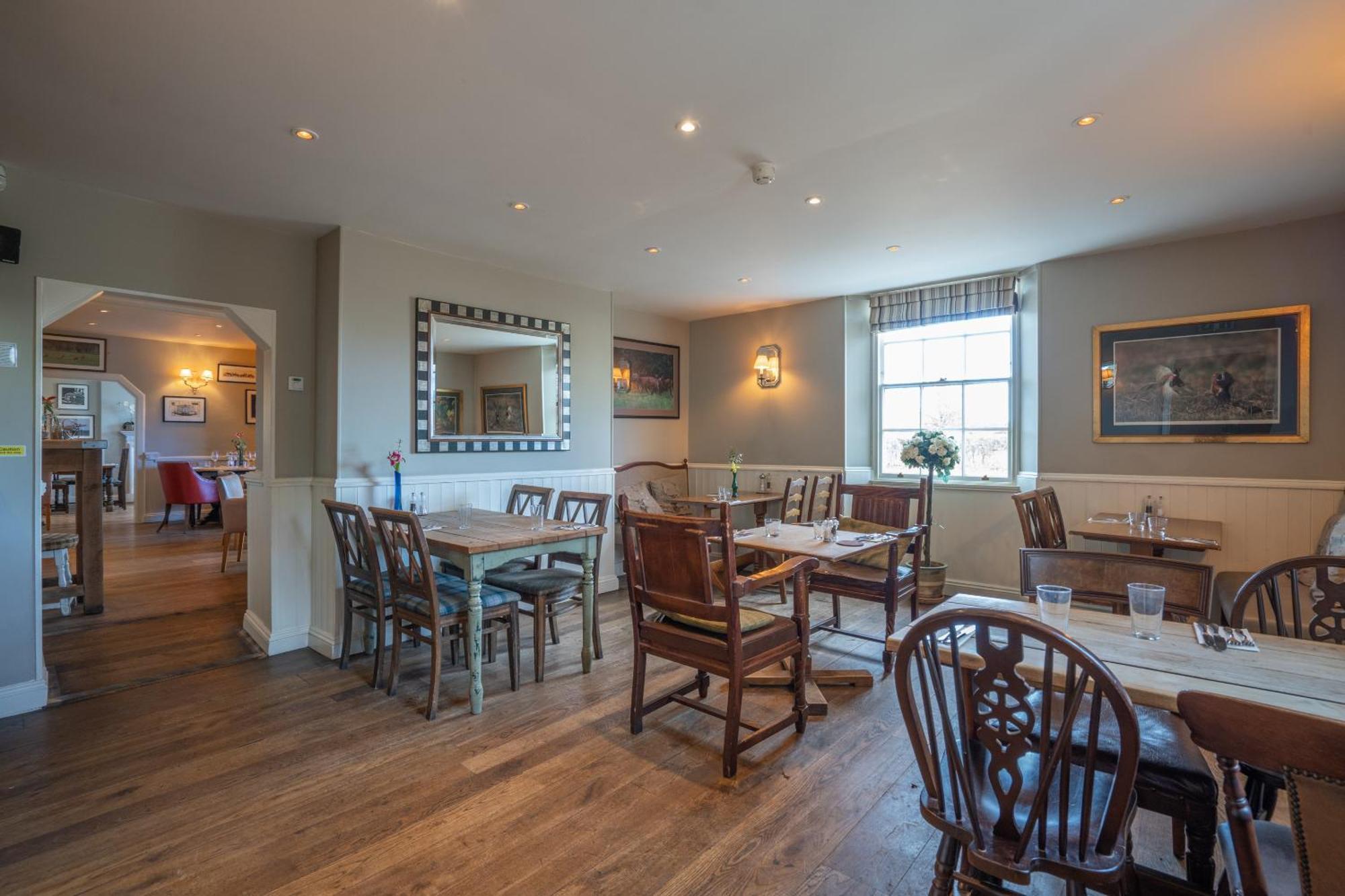 The Bedingfeld Arms Oxborough Exterior foto